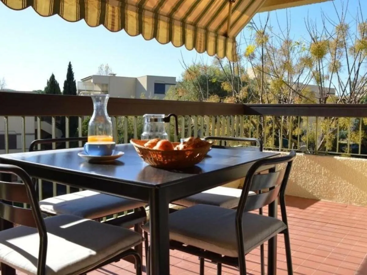 Studio Calme Avec Terrasse Et Parking Au Lavandou - 3 Couchages - Fr-1-251-31 location